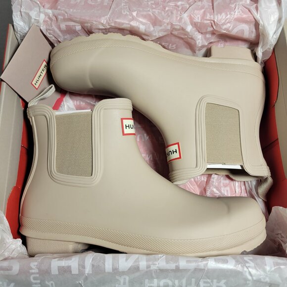 Hunter Women's Original Chelsea Boots in Light Natural - Picture 1 of 12